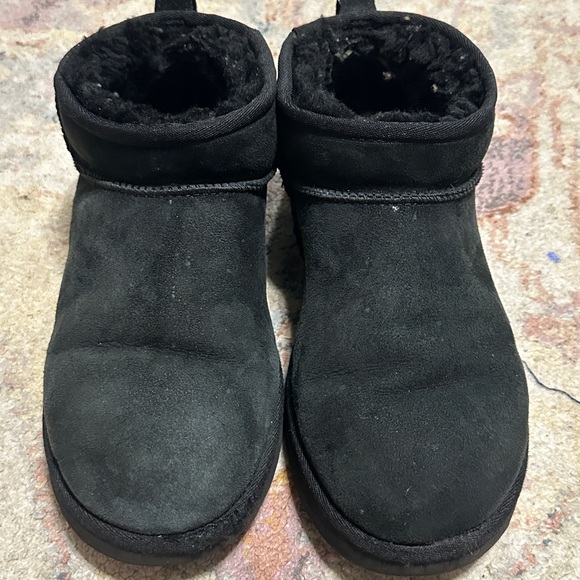 UGG ultra mini boot black - Picture 2 of 6